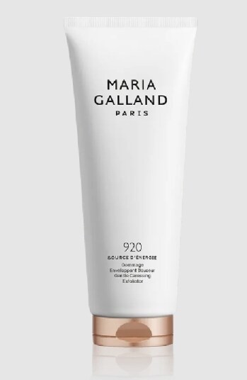 Питательный эксфолиант нежно отшелушивает кожу.920-Gentle Caressing Exfoliator 200мл.